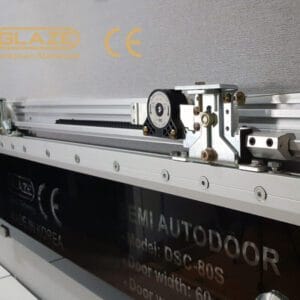 Cửa trượt bán tự động Hàn Quốc